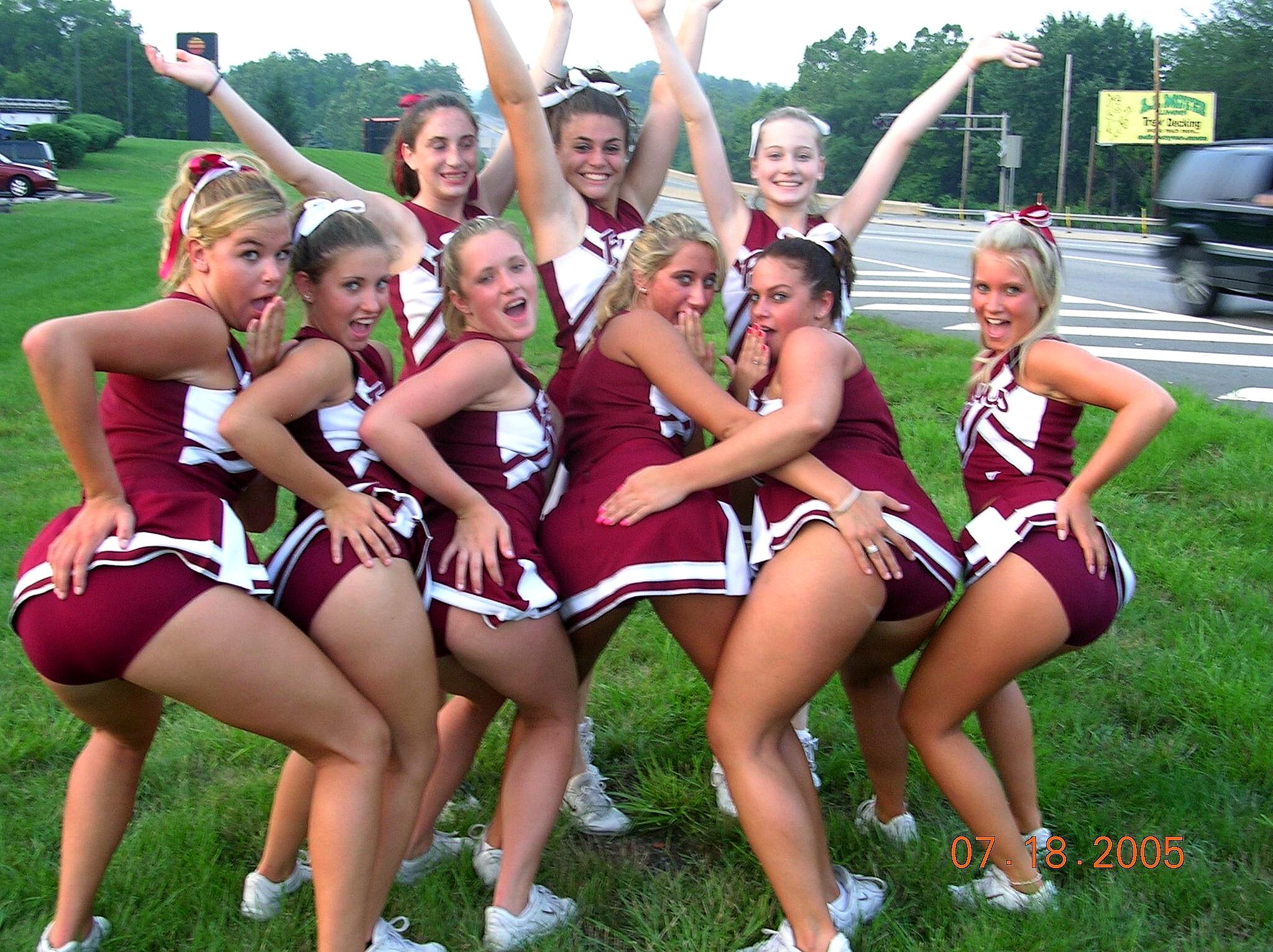 Real Cheerleader Upskirts