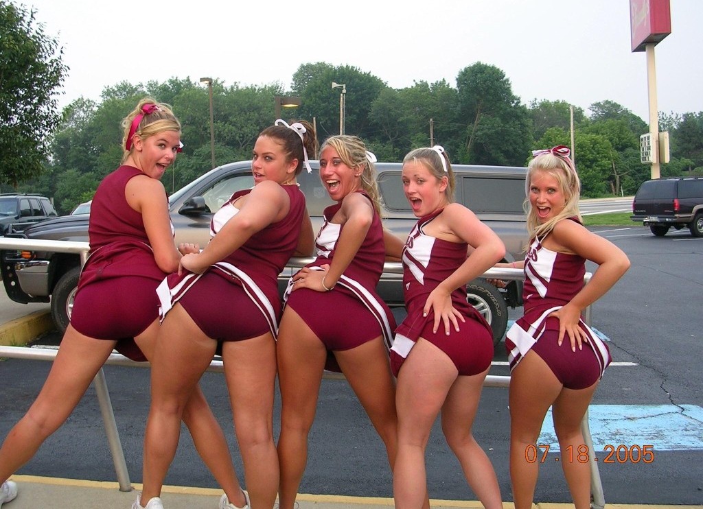 Cheerleader Butts & Upskirts.