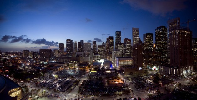 Houston_Skyline_by_noelholland