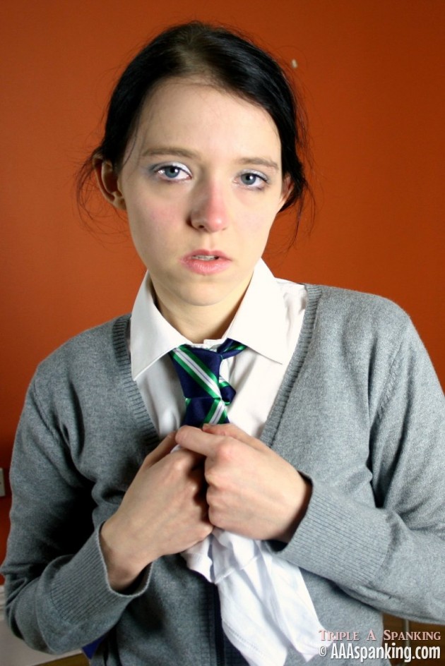 tearful Kami Robertson