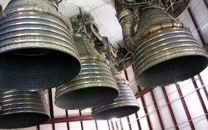 h003