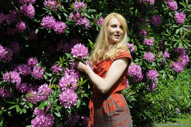 0216_garden_thief_amelia_gal-002